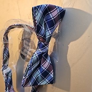Plaid bow tie for boys